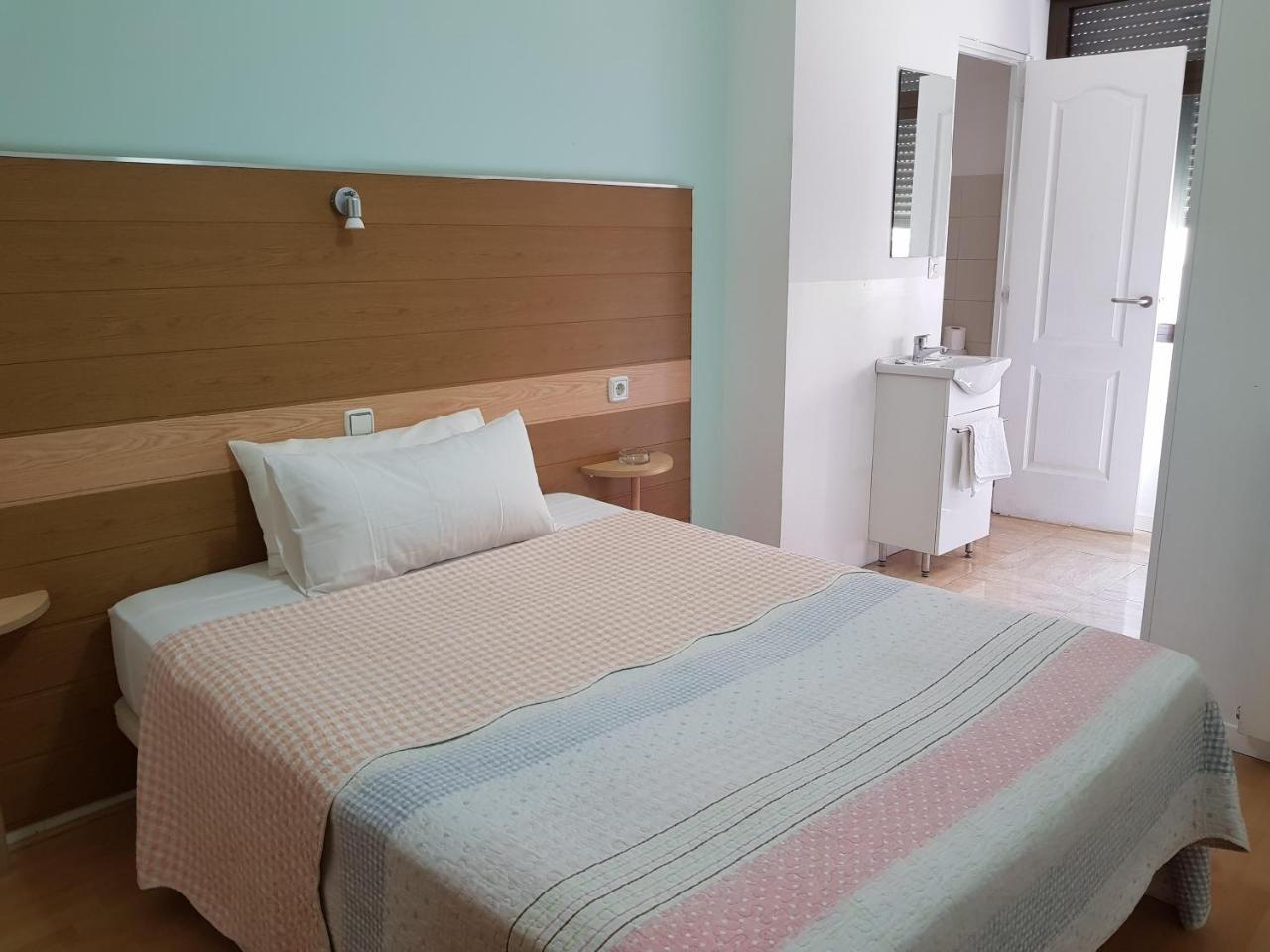 Hostal Lima Вальядолид Экстерьер фото